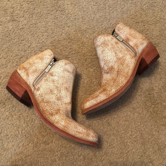 LIBERTY Black Shoes - Liberty Black Tan Leather Double Zip Booties